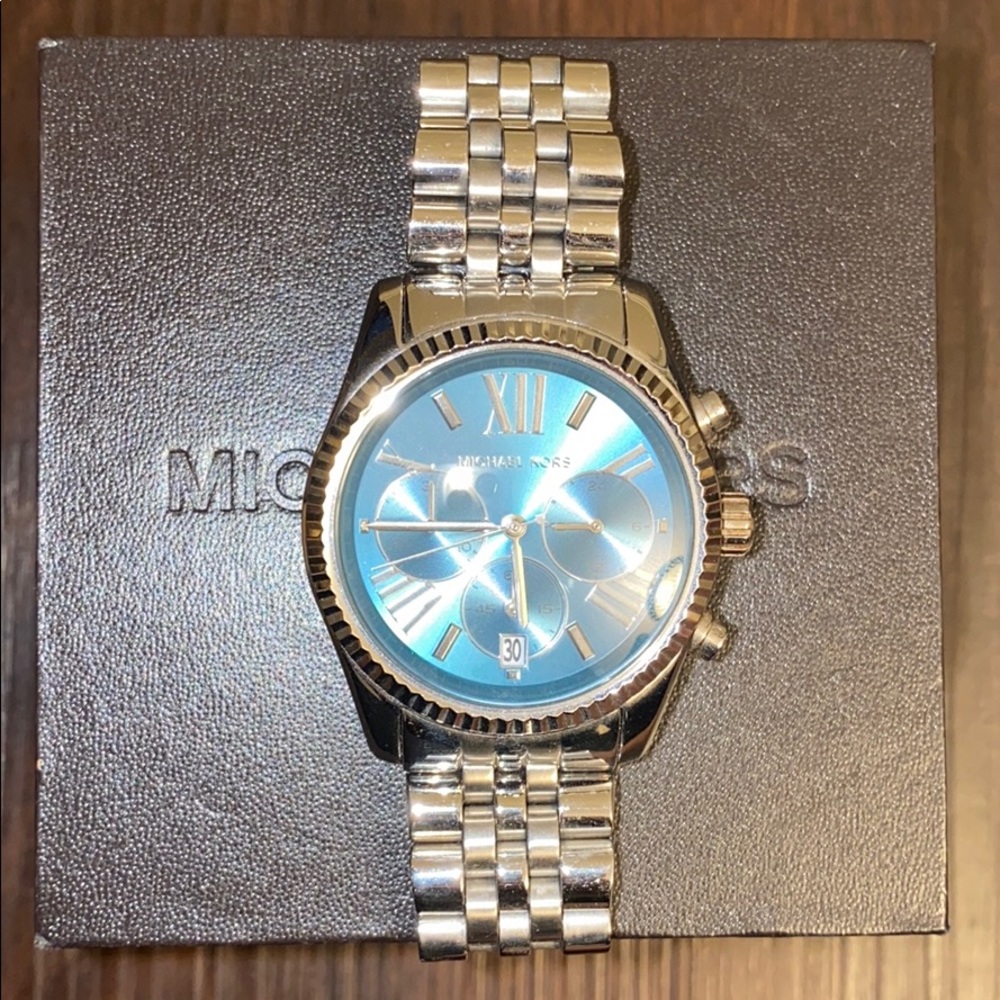 Michael Kors Men’s Style Women’s Watch